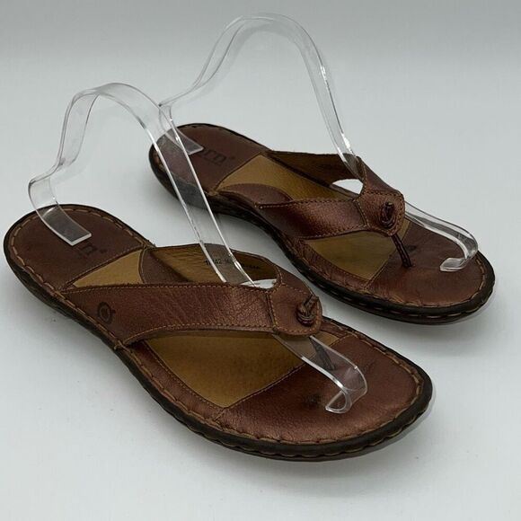 BORN Sandals Women’s Size 10 Brown Leather Slip-on Comfort Shoes Flip Flops - Picture 1 of 10